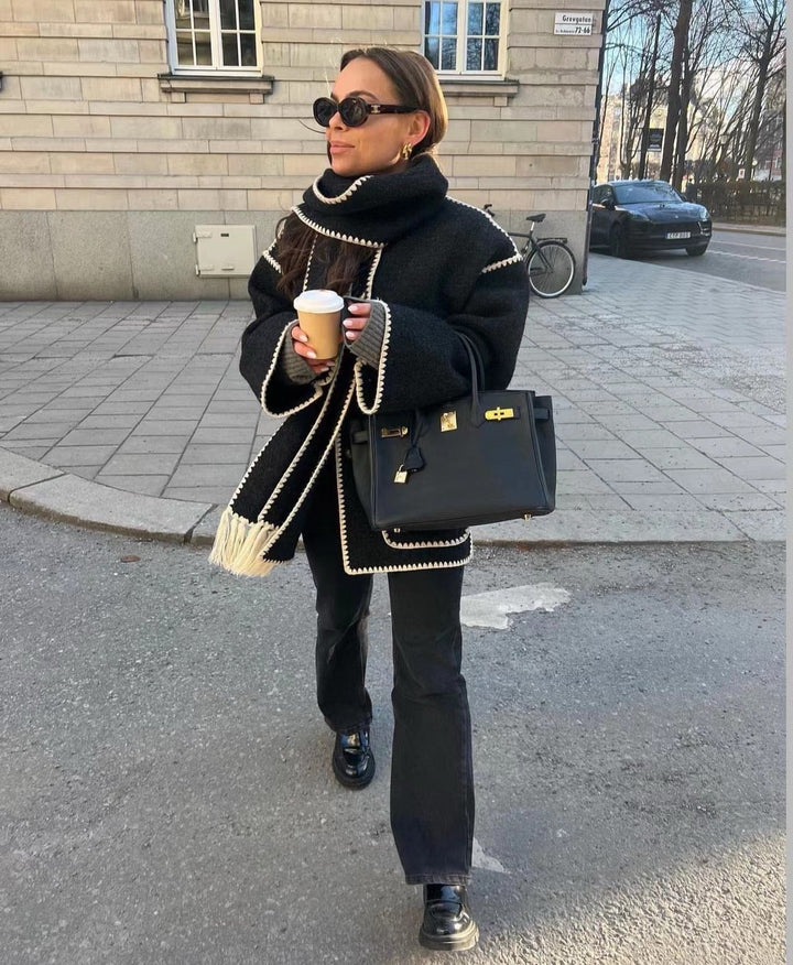 Viona - Comfortable cape jacket